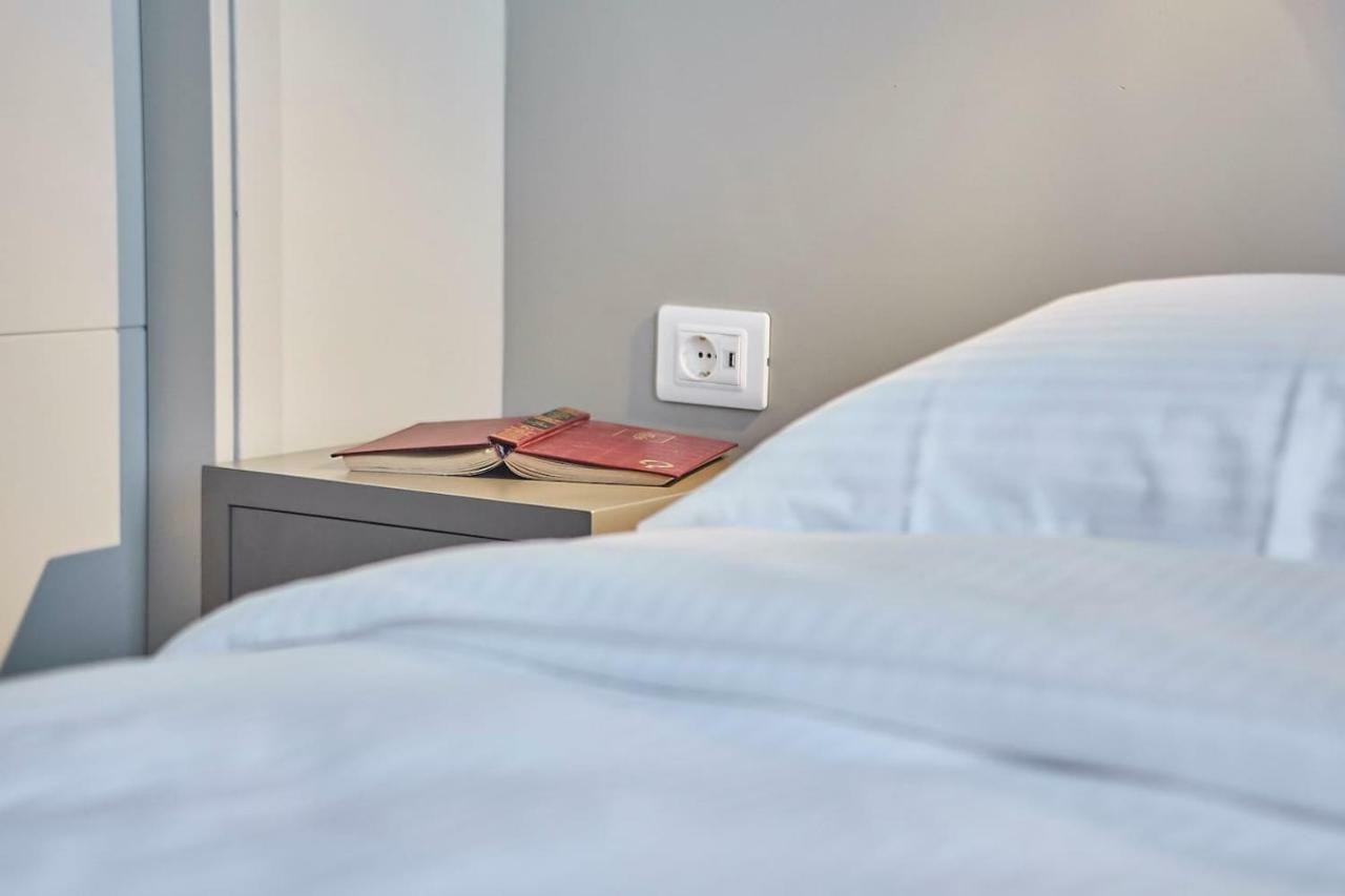 Spacious Suite W. Huge Balcony + Acropolis View Αθήνα Εξωτερικό φωτογραφία